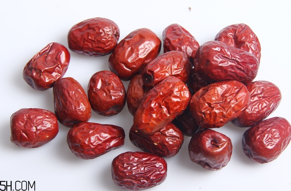 最健康吃紅棗的方法是什么？吃紅棗需要注意些什么？