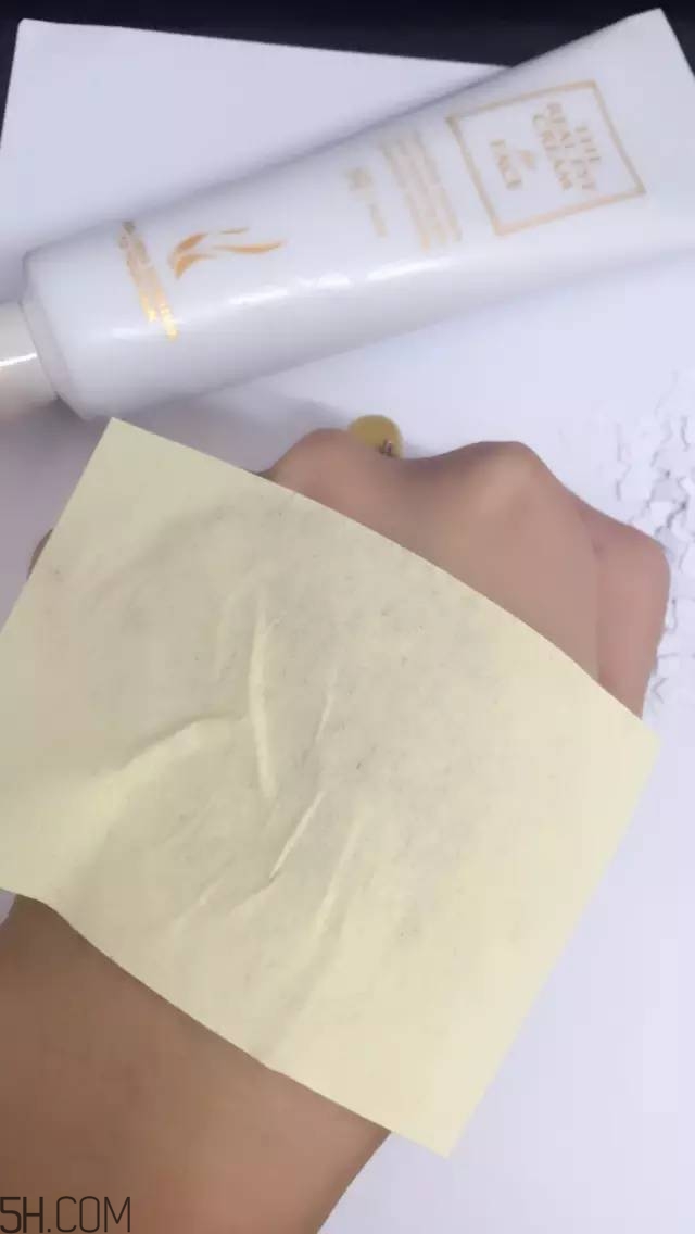 眼霜需要早晚都用嗎？ahc第五代眼霜效果怎么樣？