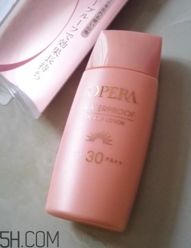 Opera防曬霜防水嗎？Opera防曬霜防汗嗎？