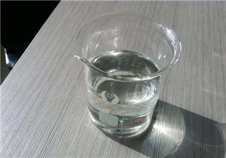 甘油會(huì)讓皮膚變黃嗎？甘油要怎么使用？