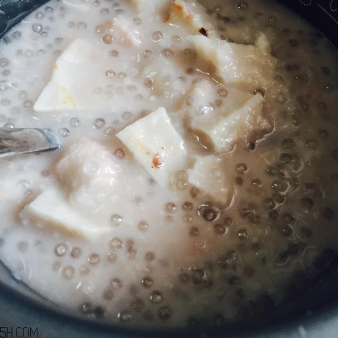吃芋頭可以喝牛奶嗎？芋頭和牛奶怎么吃最好？