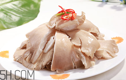 平菇可以和雞蛋一起做湯嗎？平菇和木耳能一起吃嗎？