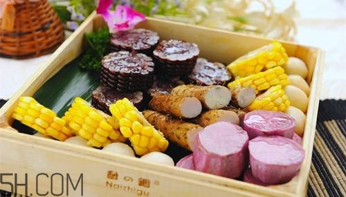 冬季飲食的注意事項(xiàng)是什么？冬季下雪天該如何穿衣？