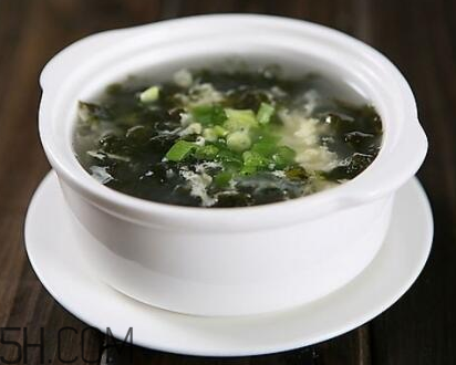 海苔和紫菜哪個(gè)更養(yǎng)生？海苔是紫菜的華麗轉(zhuǎn)身？