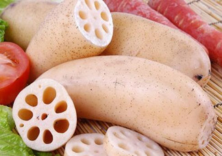 蓮藕和什么榨汁好？蓮藕洞里的泥怎么清理？