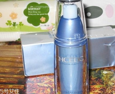 自然堂雪域精粹精華液多少錢？改善肌膚的五大問題