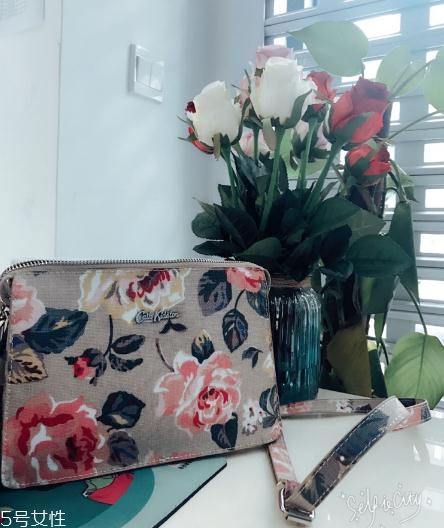 cath kidston什么檔次？英國復(fù)古摩登品牌