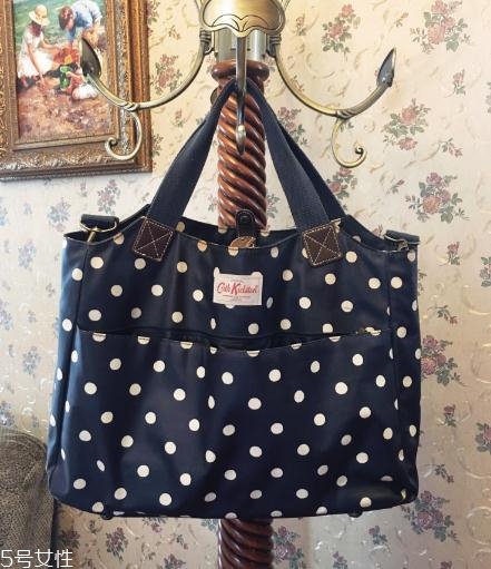 cath kidston什么檔次？英國復(fù)古摩登品牌