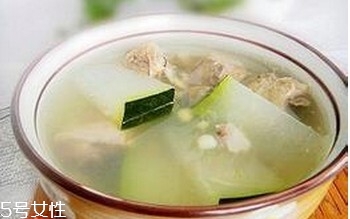 夏季祛濕喝什么湯好？推薦兩款祛濕湯