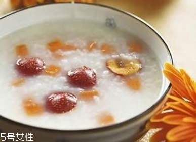 不吃晚餐減肥效果好不好？素食減肥的誤區(qū)