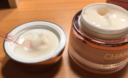 自然堂面霜多少錢一瓶？款款都很平價