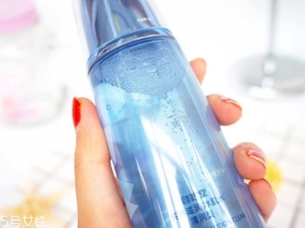 自然堂爽膚水怎么樣？看看是不是含酒精