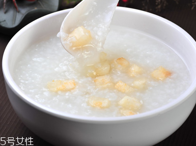 喝粥真的能續(xù)命嗎？權(quán)威報告說可以降低死亡率
