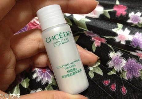 自然堂乳液多少錢一瓶？看看各個系列的報價