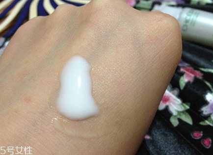 自然堂乳液多少錢一瓶？看看各個系列的報價