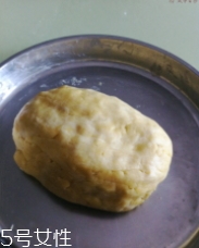 炸油角的面怎么和？用生面還是燙面你知道嗎？