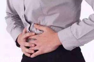 慢性胃炎是怎么造成的？吃燙食會引發(fā)胃炎