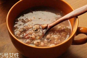 喝粥真的能續(xù)命嗎？權(quán)威報告說可以降低死亡率