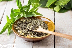 茶葉可以做菜嗎？選用新茶最好