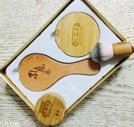 孔鳳春彩妝有哪些好用？國貨經(jīng)典