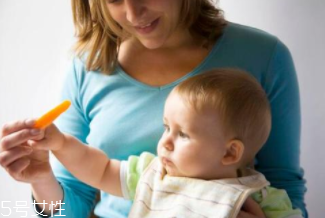 如何逐漸減少母乳的次數(shù)？轉(zhuǎn)移注意力很管用