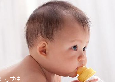 斷奶會有哪些易踩誤區(qū)？不要排空乳房