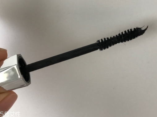 自然堂睫毛膏怎么樣？性價比不高蒼蠅腿
