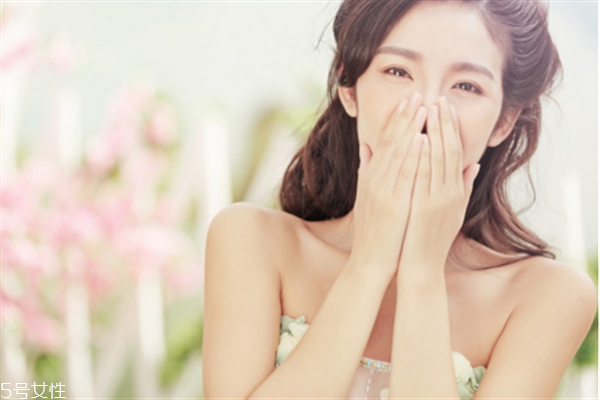 激光洗眉后紅印怎么樣淡化？激光洗眉后要做好防曬工作
