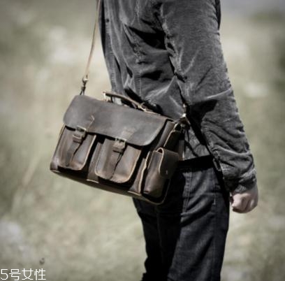 瘋馬皮是馬皮嗎？撲面而來(lái)的復(fù)古風(fēng)