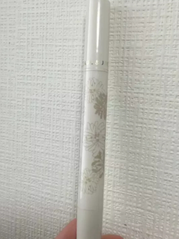 遮瑕棒什么牌子好？6款網(wǎng)紅遮瑕棒幫你解決肌膚問題