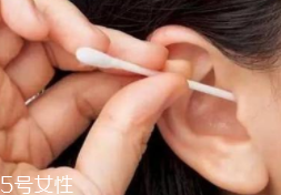 耳屎過多的真相是什么？有可能是咽喉發(fā)炎了