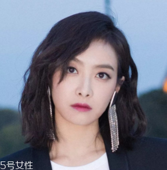 2018開年爆款色莓果紫，怎么涂更美？