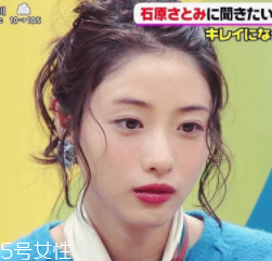 2018開年爆款色莓果紫，怎么涂更美？
