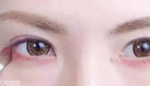 兔子腮紅怎么畫才可愛？中年少女必備腮紅畫技