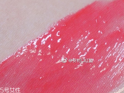 香奈兒唇釉738好看嗎？香奈兒唇釉738試色