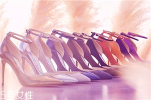 jimmy choo是幾線品牌？讓女星們欲罷不能的高跟鞋