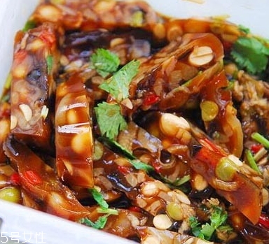豆兒醬用的什么豆子？食材豐富的北京皮凍