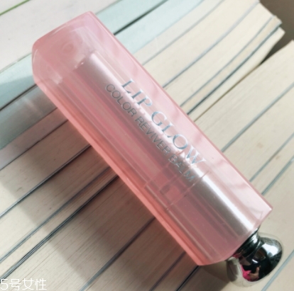 紀(jì)梵希和迪奧口紅哪個(gè)好？各有千秋