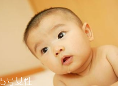 寶寶流口水怎么辦？這3點(diǎn)寶媽要注意