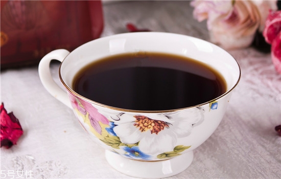 紅糖水怎么做？紅糖用溫水泡比較好