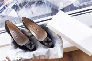 manolo blahnik是哪個(gè)國(guó)家的牌子？女星們的紅毯指定用鞋