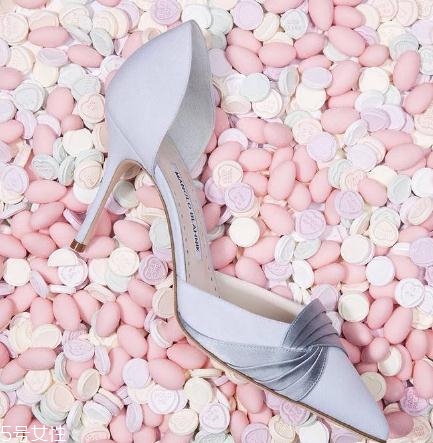 manolo blahnik是幾線品牌？高跟鞋中的貴族品牌