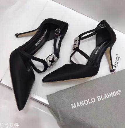 manolo blahnik鞋碼偏大嗎？小仙女們的婚鞋首選