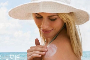 防曬霜每次最佳使用量是多少？多多益善