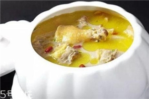 什么人不適合喝雞湯？雞湯雖好但這些人卻無福消受