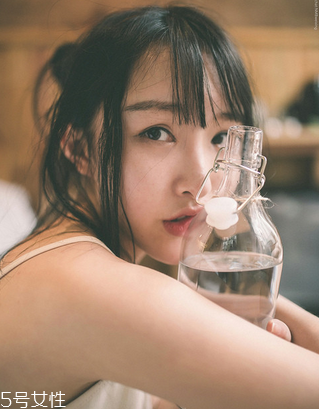絲白祛斑軟膏多久見效？三個療程效果更佳