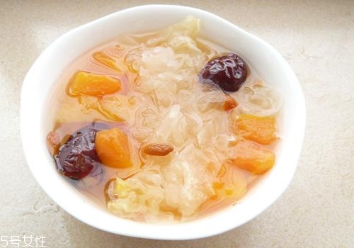 銀耳紅棗湯寶寶能喝嗎？對(duì)寶寶有著很多好處