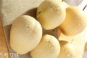 梨和柿子能一起吃嗎？梨和螃蟹不能一起吃