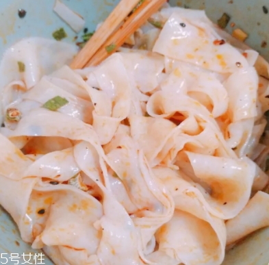 阿寬紅油面皮哪種好吃？幾種味道介紹