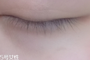ettusais艾杜莎睫毛膏打底膏怎么用？睫毛一天不會(huì)塌